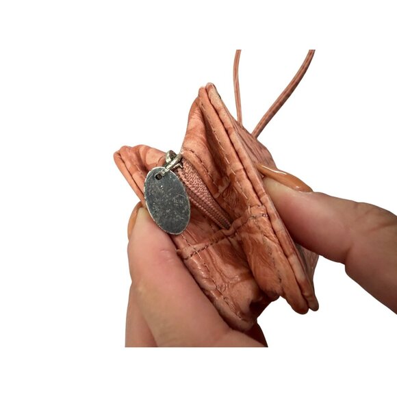 TOMMY BAHAMA Peach Leather Wristlet Wallet - Picture 6 of 9